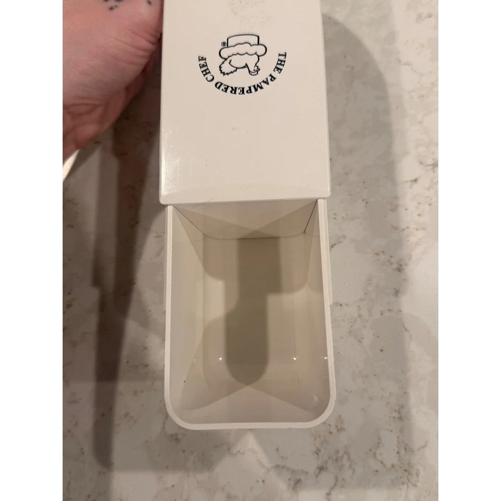 The Pampered Chef Adjustable Measuring Cup 1 Cup 250ml White‎ Plastic Sliding